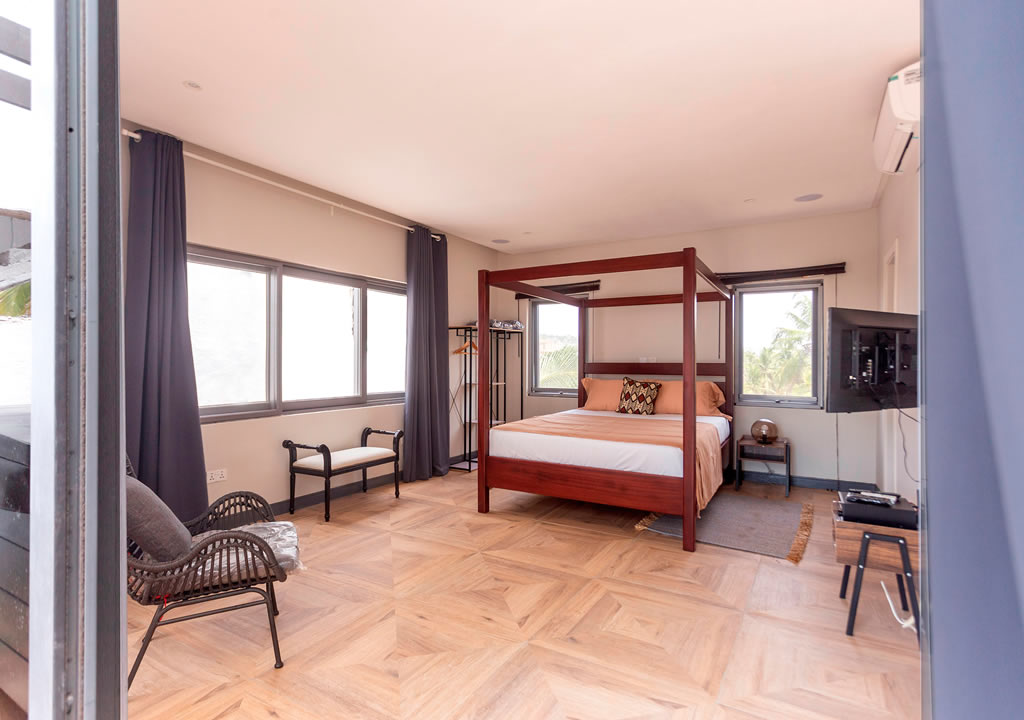 Three Bedroom Villa with Sea View